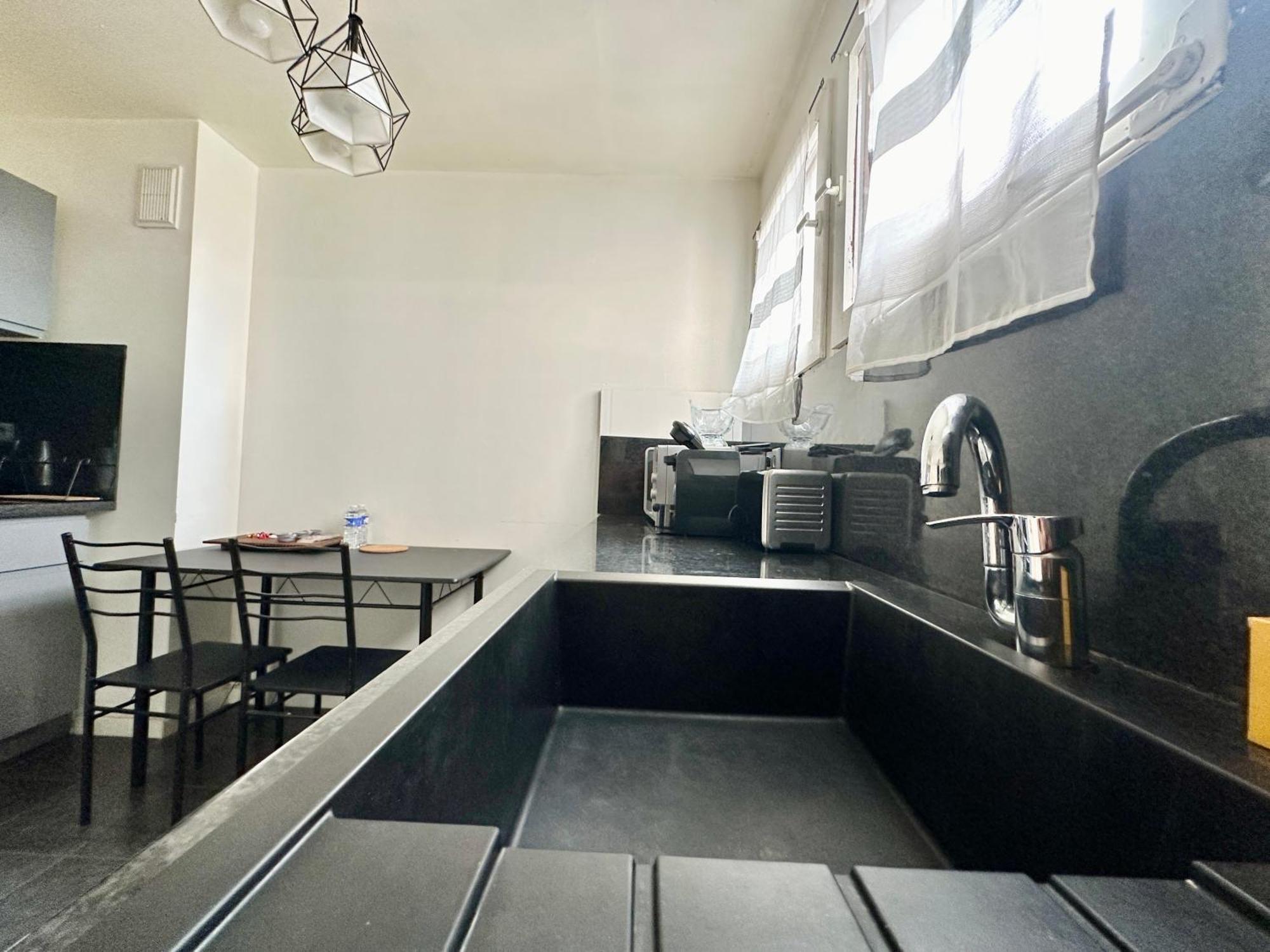 Le Montjovis, Spacieux Et Lumineux Avec Garage Apartamento *